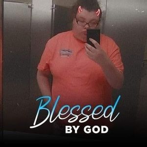 Meet your Posher, Lacey